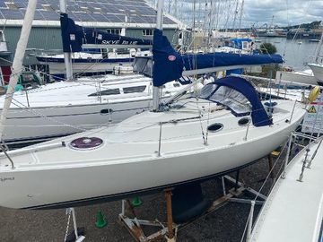 2010 Mystery 30
