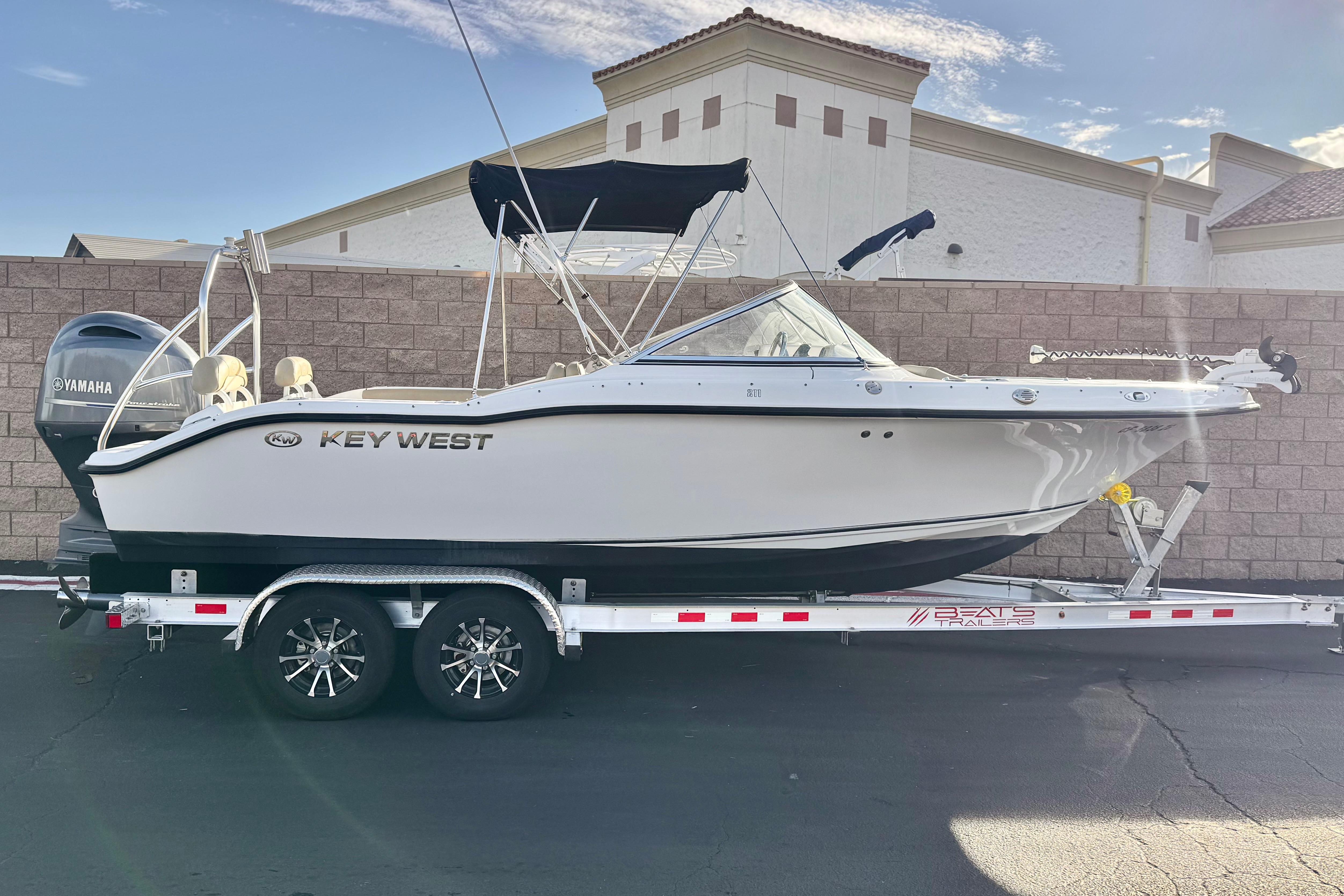 2016 Key West 211 Dual Console