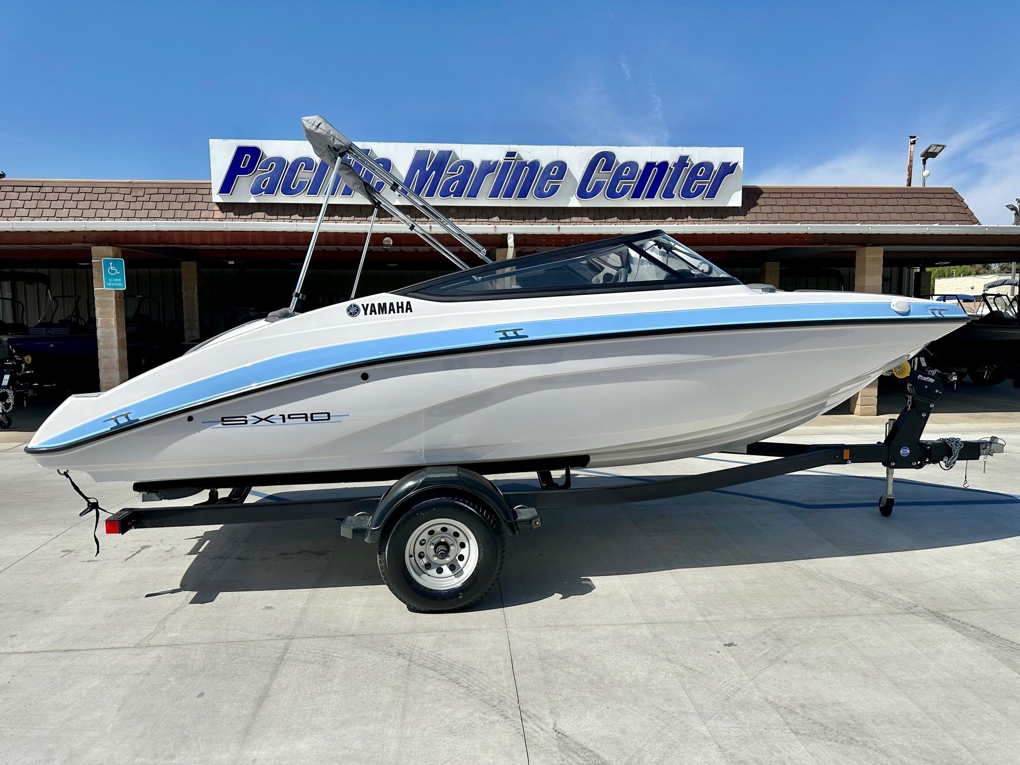 2025 Yamaha Boats 222SE, Rocklin États-Unis - boats.com