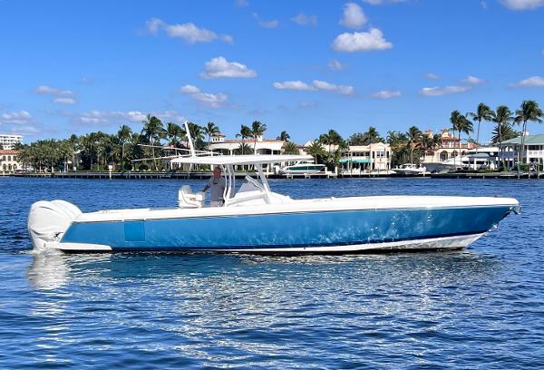 Intrepid 407 Nomad FE Intrepid 40' 2021