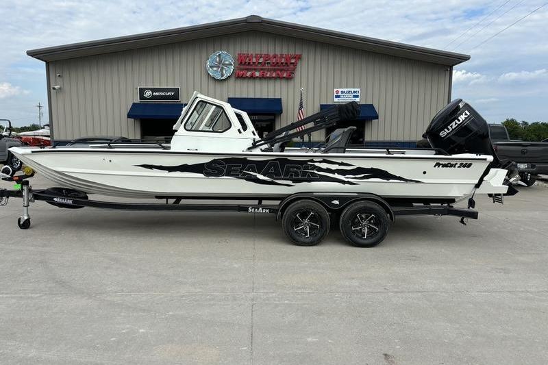 2026 SeaArk ProCat 240