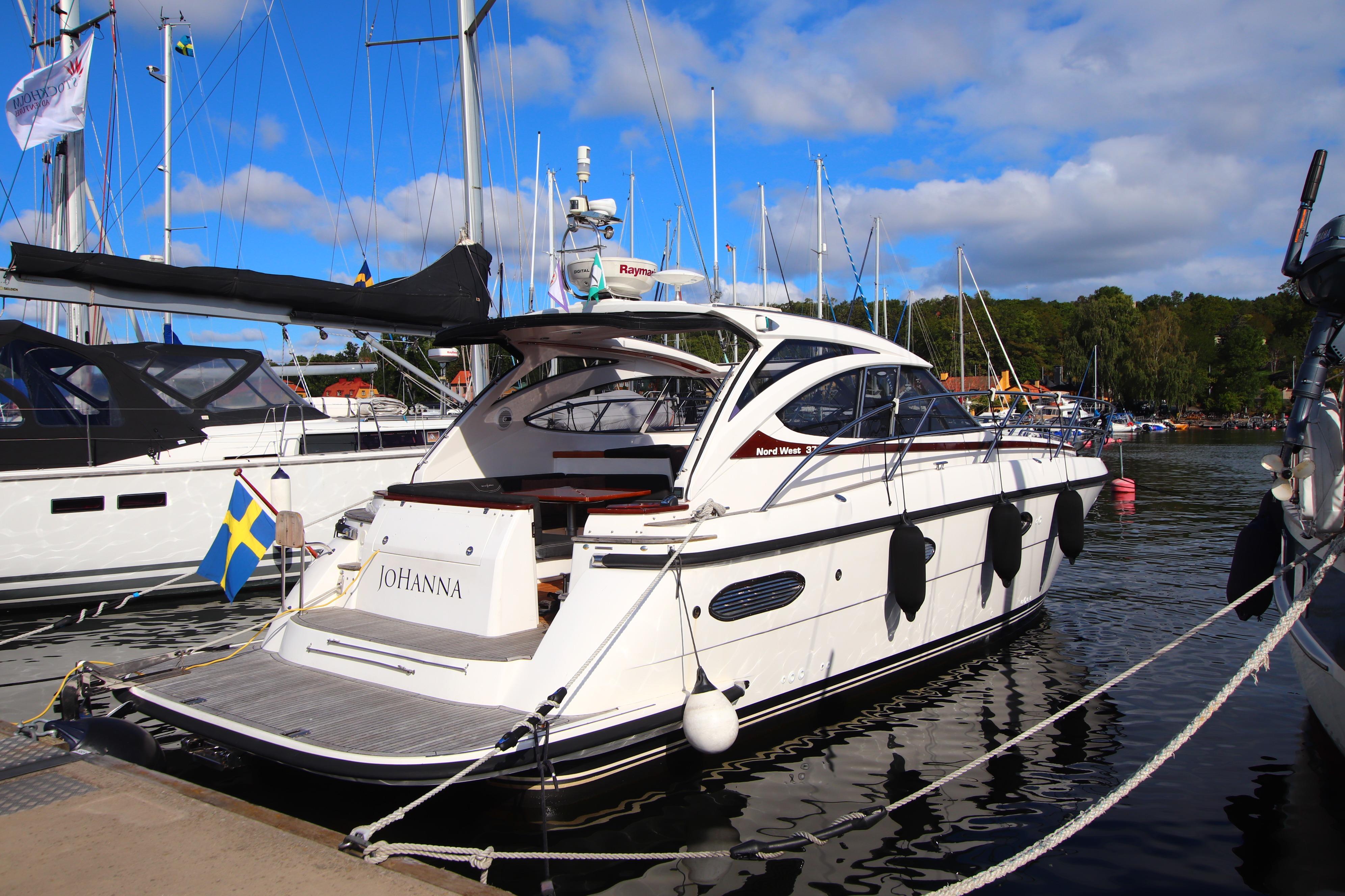2012 Nord West 370 Sports Top