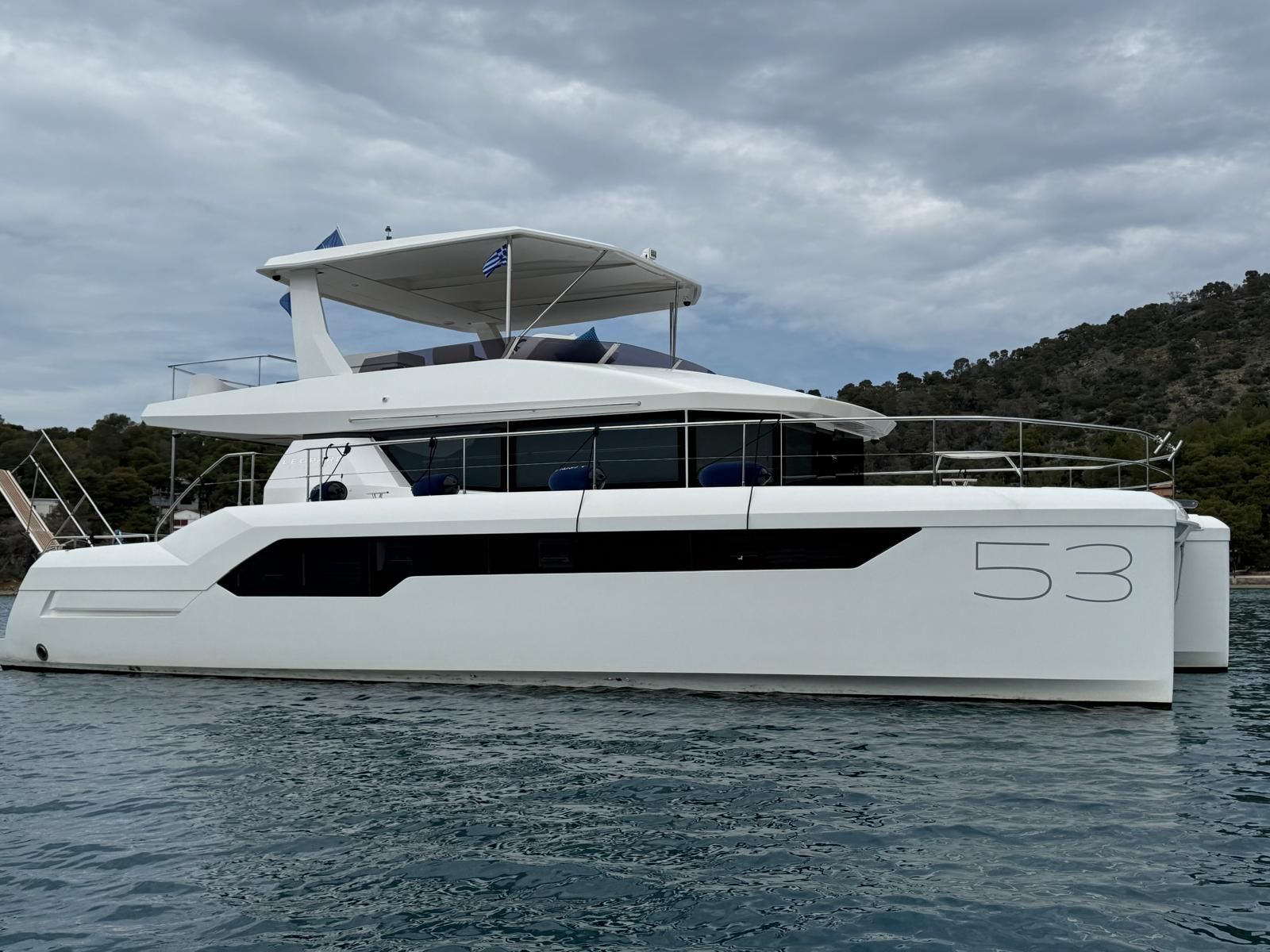 2023 Leopard 53 Powercat