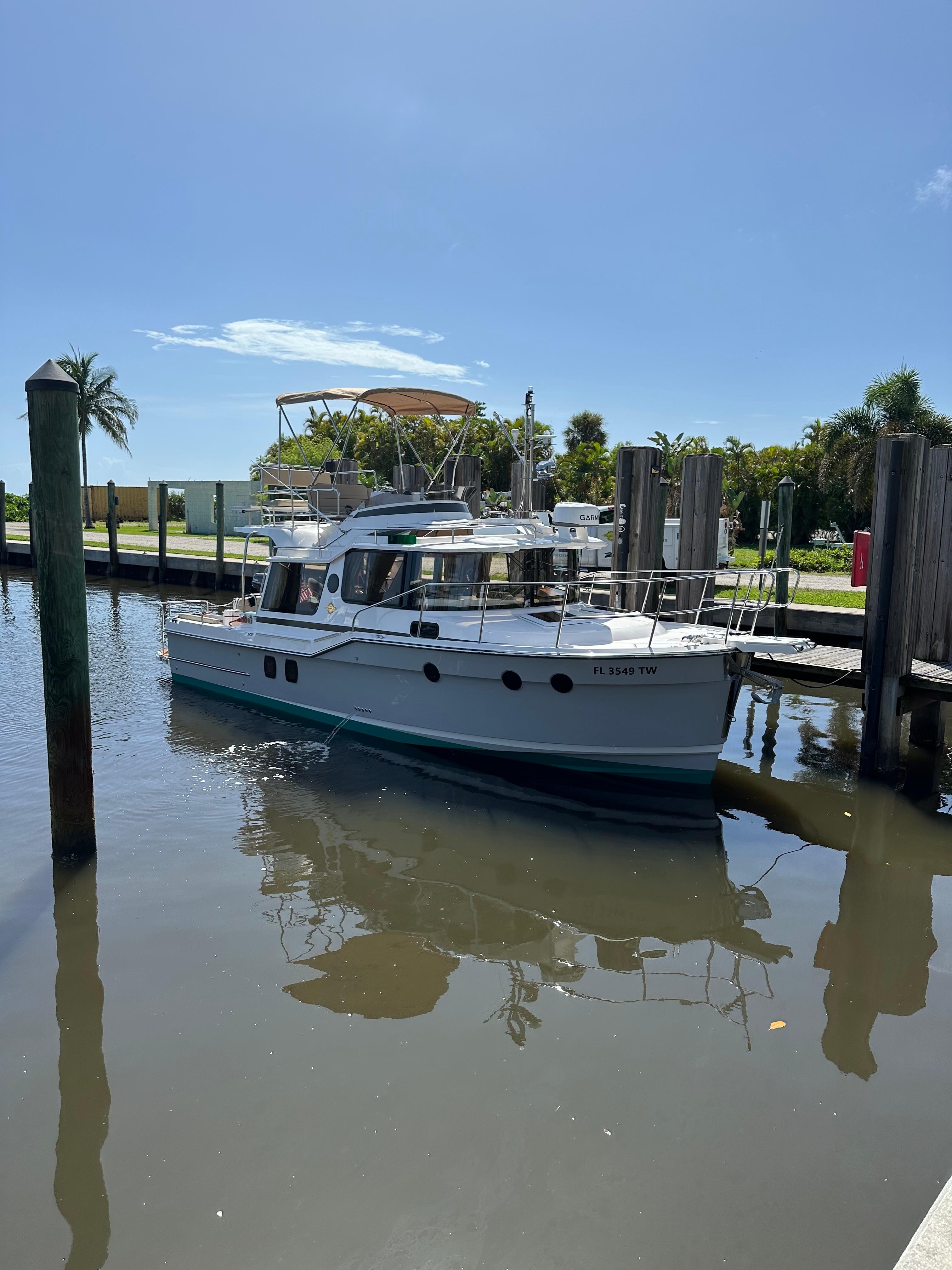 2024 Ranger Tugs R-29 CB
