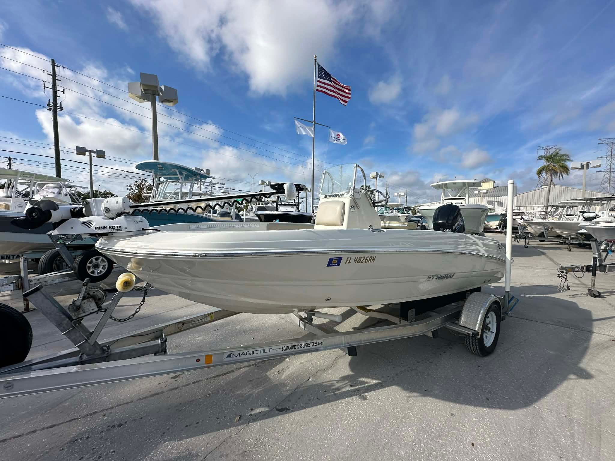 2017 Stingray 186 CC