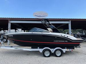 Chaparral 227 SSX 2017 CHAPARRAL 227 SSX - Image 1