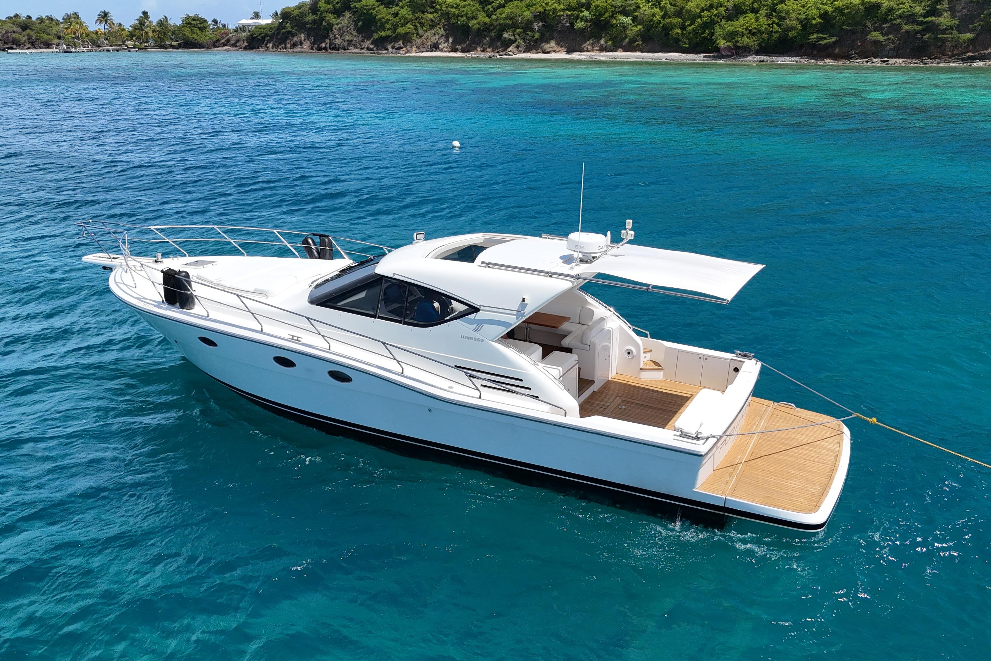 2013 Uniesse 49