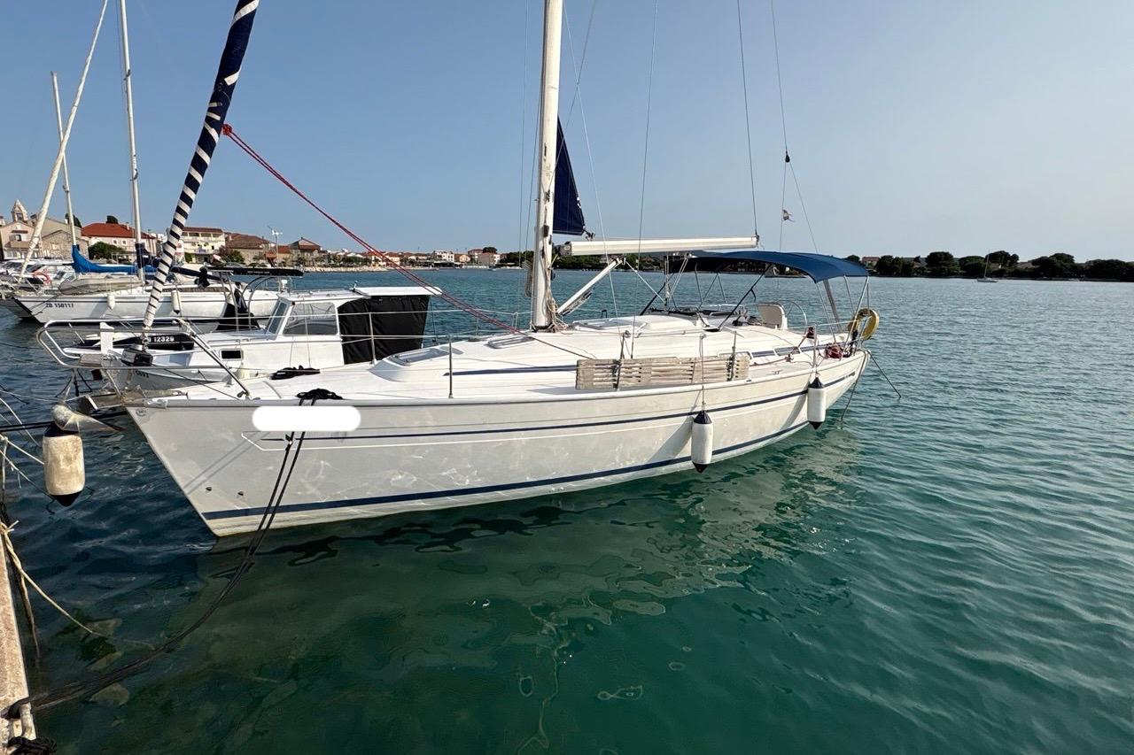 2002 Bavaria Cruiser 36