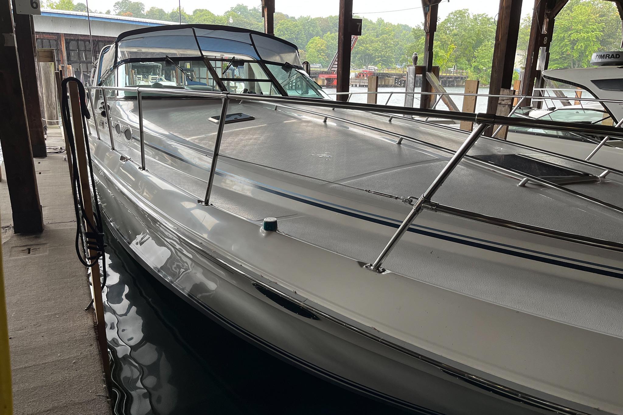 1996 Sea Ray 400 Express Cruiser
