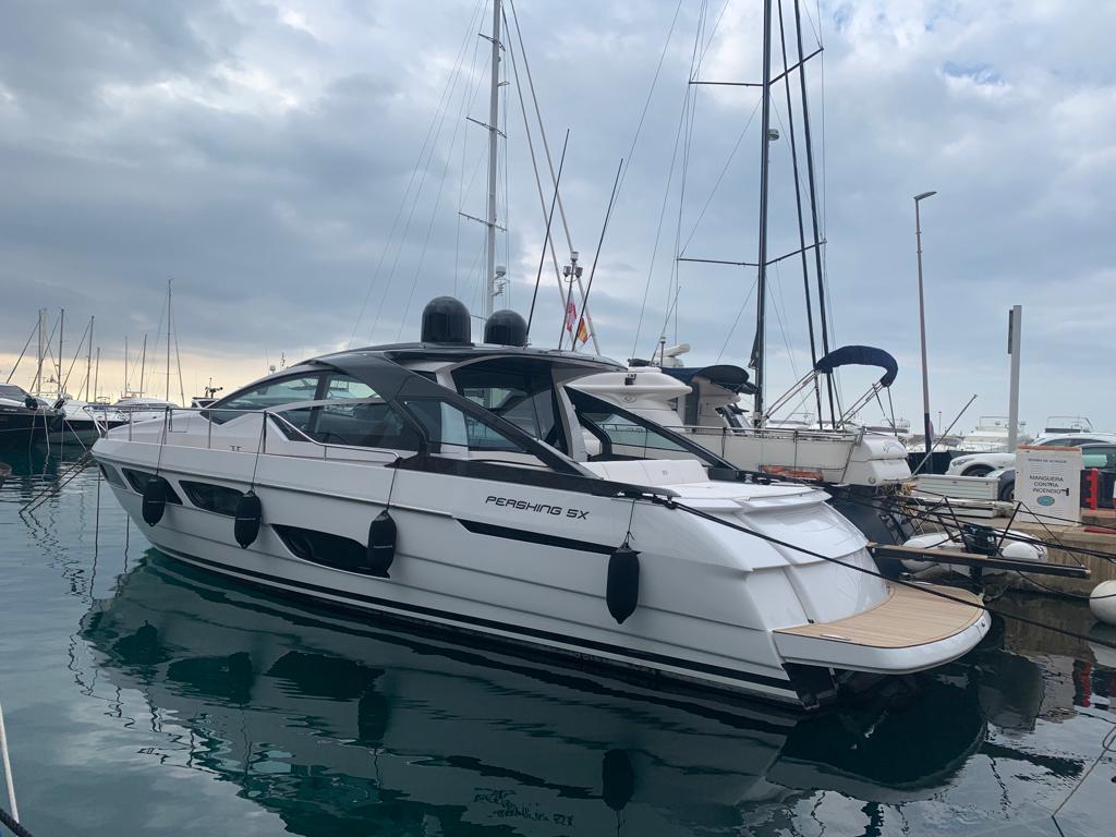 2021 Pershing 5x