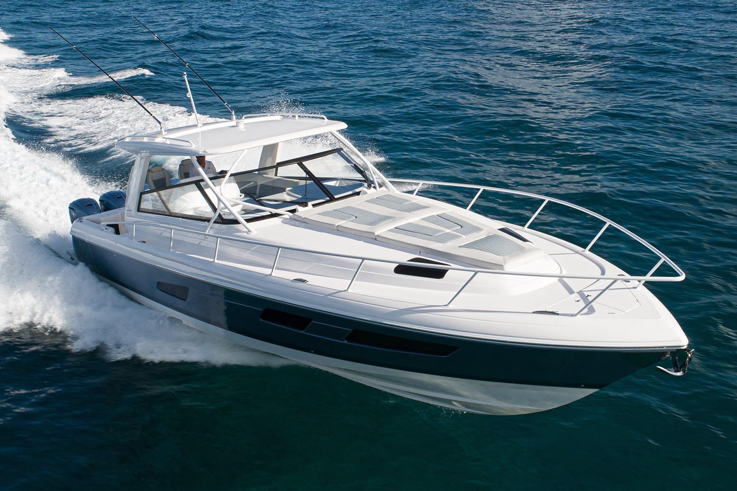Intrepid Boat image