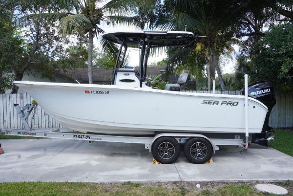 2021 Sea Pro 219