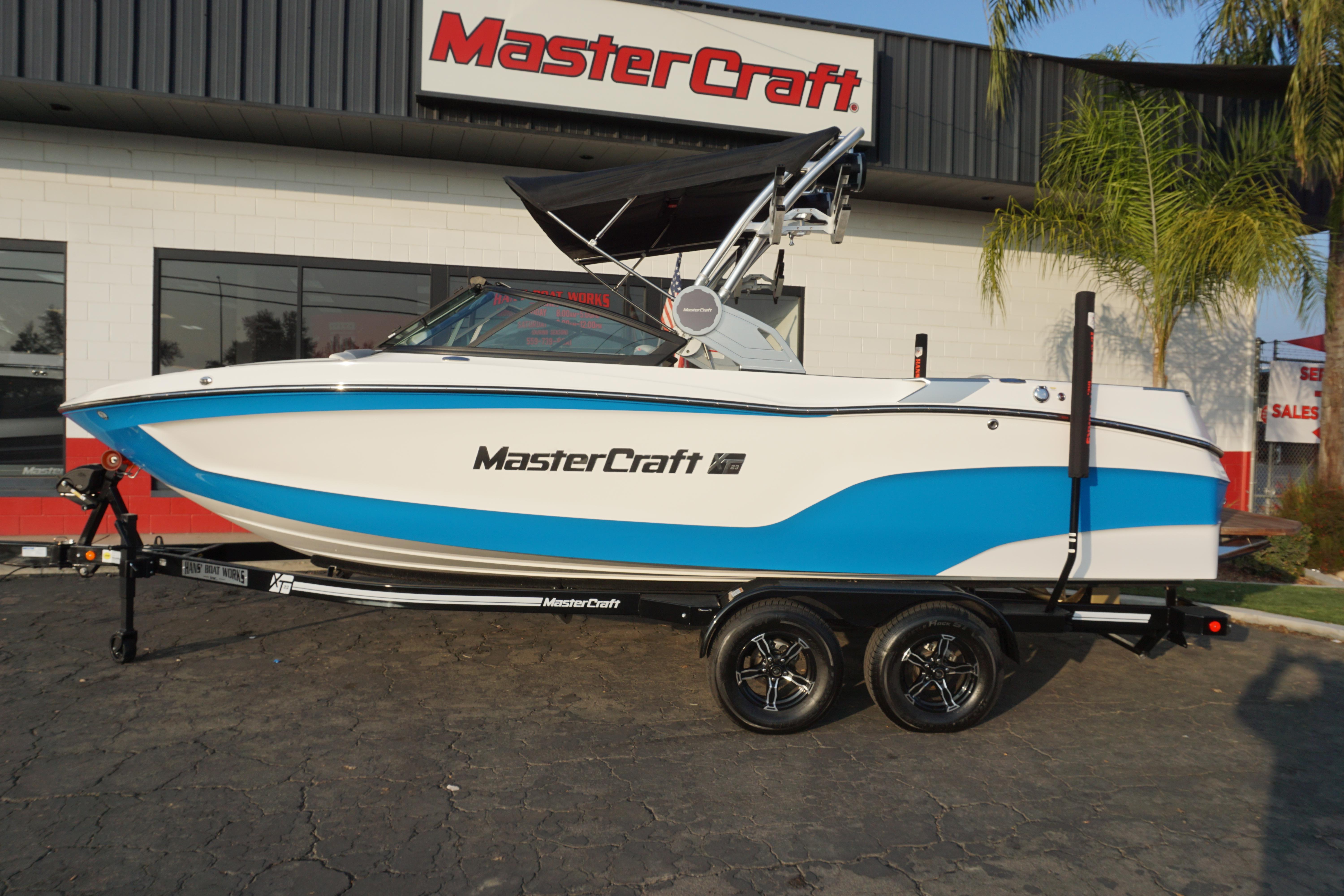 2024 MasterCraft XT23 - Factory Demo w/ 6.2L Engine