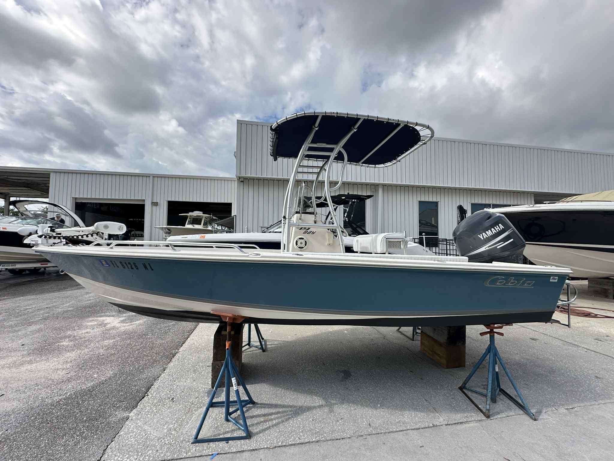 2007 Cobia 19 CC