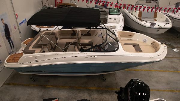 Bayliner VR5 Bowrider OB