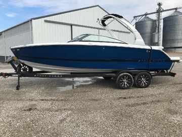 2025 Four Winns H4