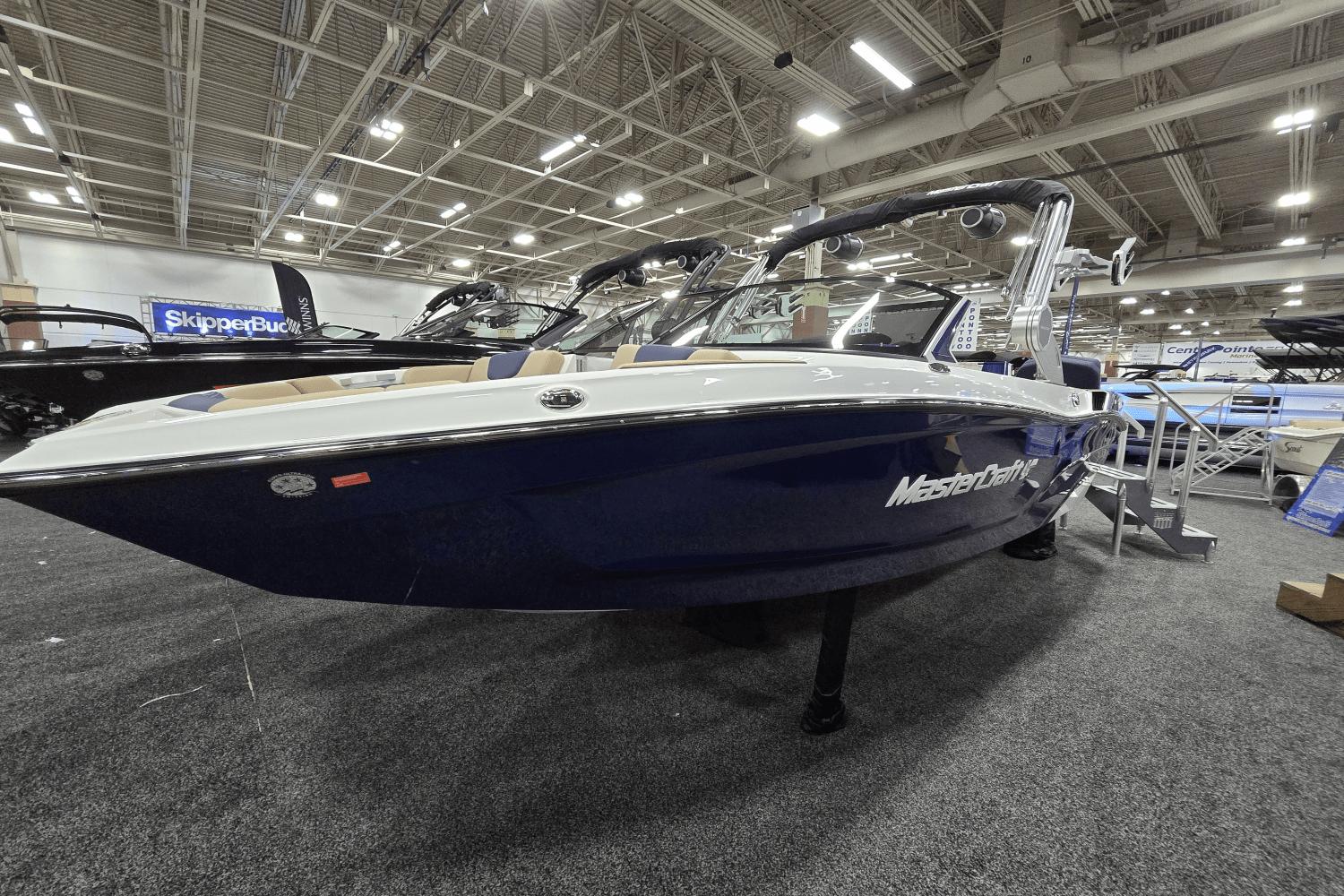 2025 MasterCraft XT20