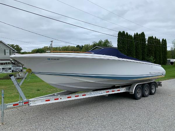 2005 Chris-Craft Corsair 28
