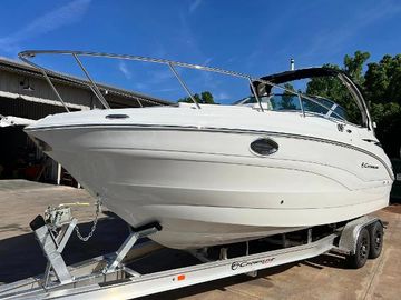 2024 Crownline 270 CR