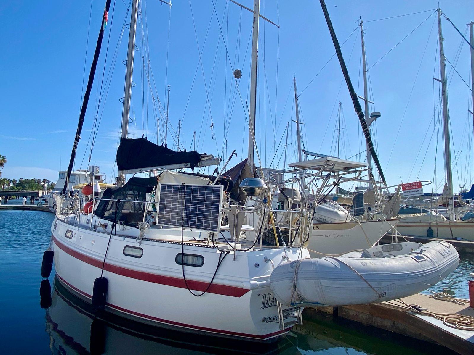 Coronado 32