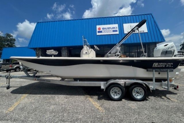 2025 Carolina Skiff 23 LS