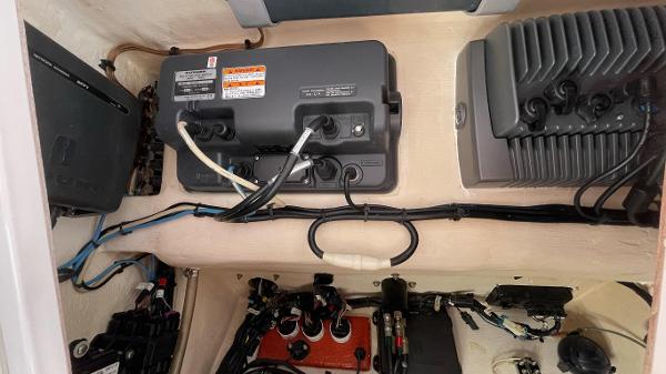 2010 Venture 34 Open