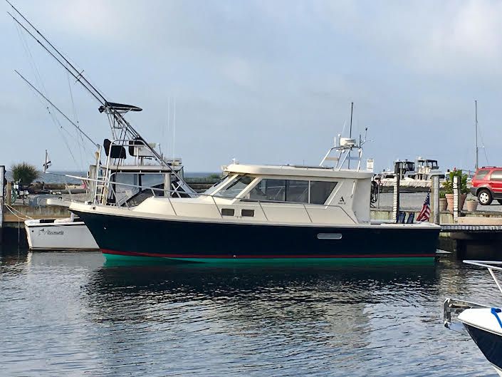 2004 Albin 35 Tournament Express