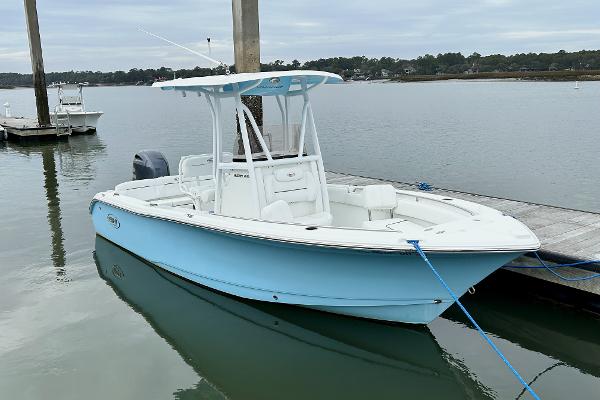 2012 Sea Hunt 211 Ultra