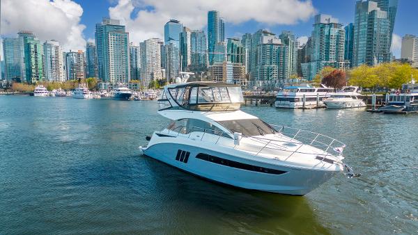 Sea Ray 510 Fly