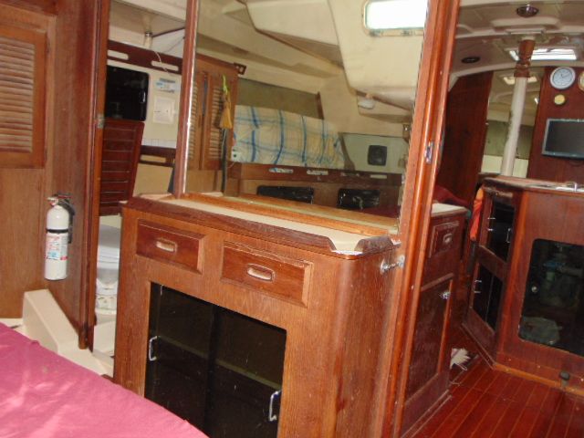 1985 Hunter 40