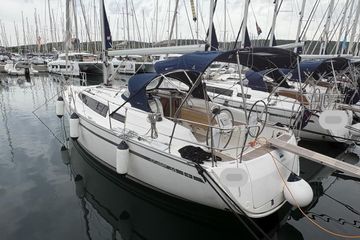 2017 Bavaria Cruiser 34