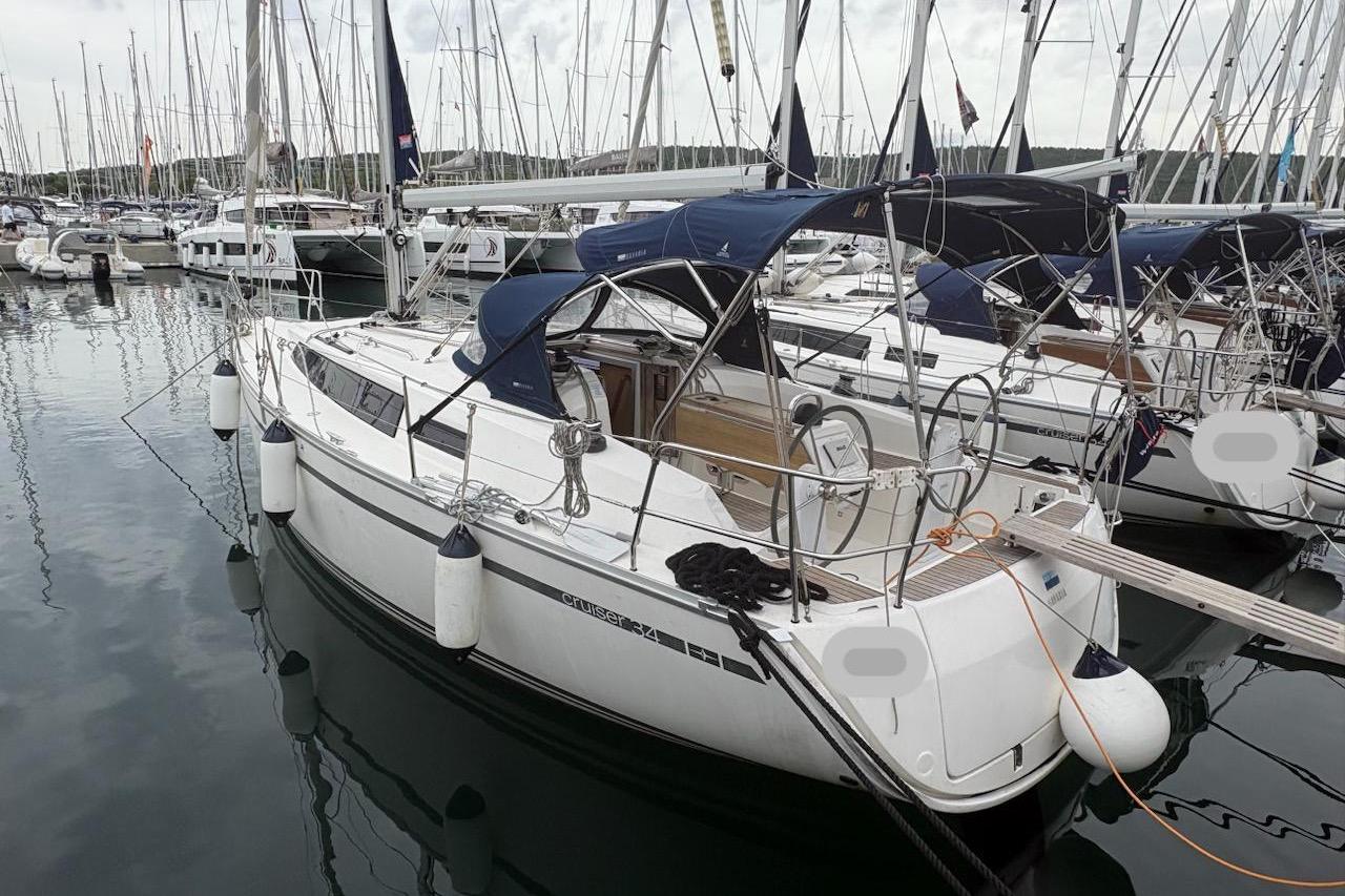 2017 Bavaria Cruiser 34