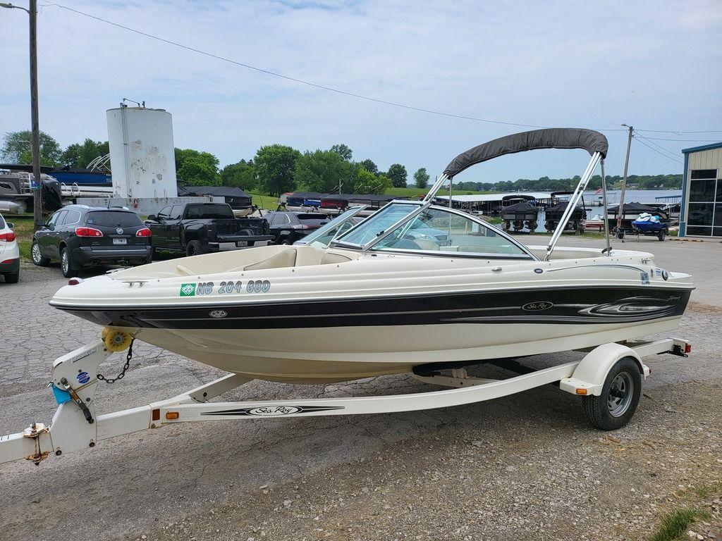 Sea Ray 180 Sport