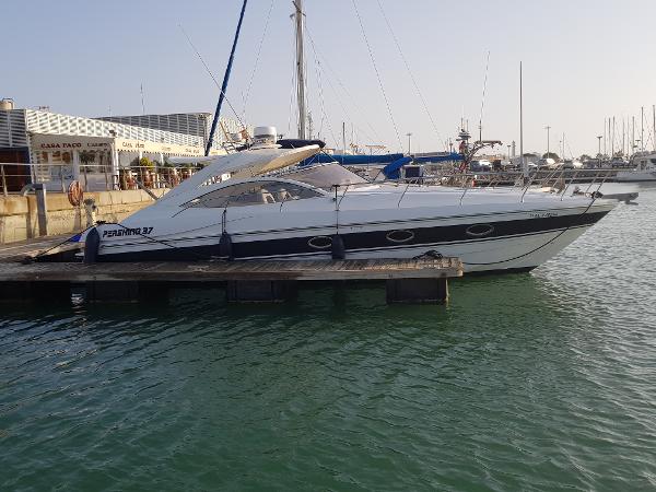2003 Pershing 37