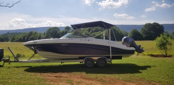 Hurricanesundeck 2690 Ob Barche In Vendita Boats Com Hurricanesundeck 2690 Ob Barche In Vendita Boats Com