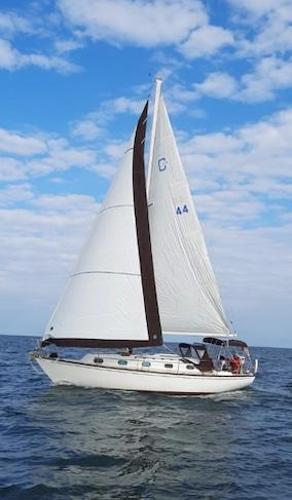 1981 Cape Dory CD-33