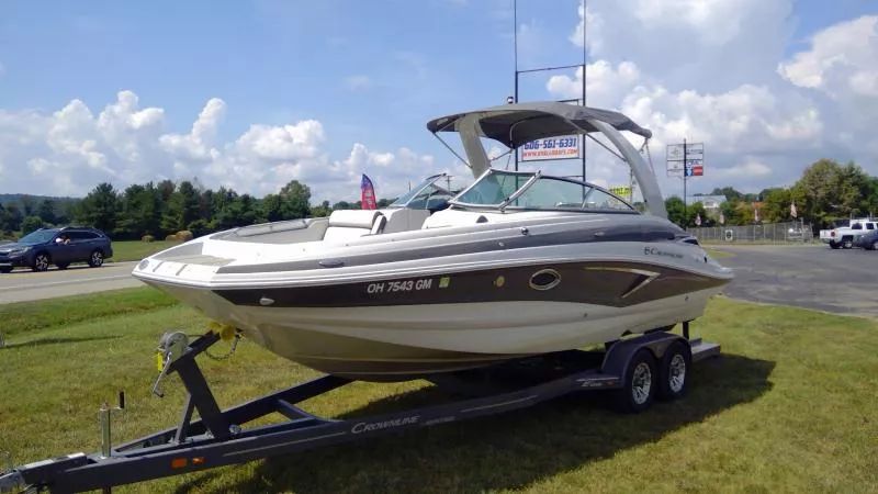 2021 Crownline Boats E255