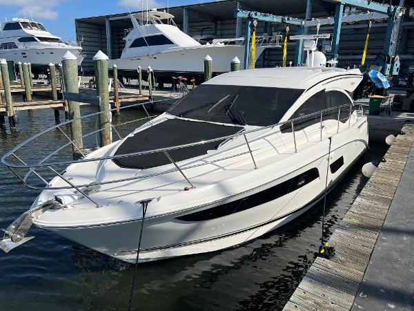 2017 Sea Ray Sundancer 400