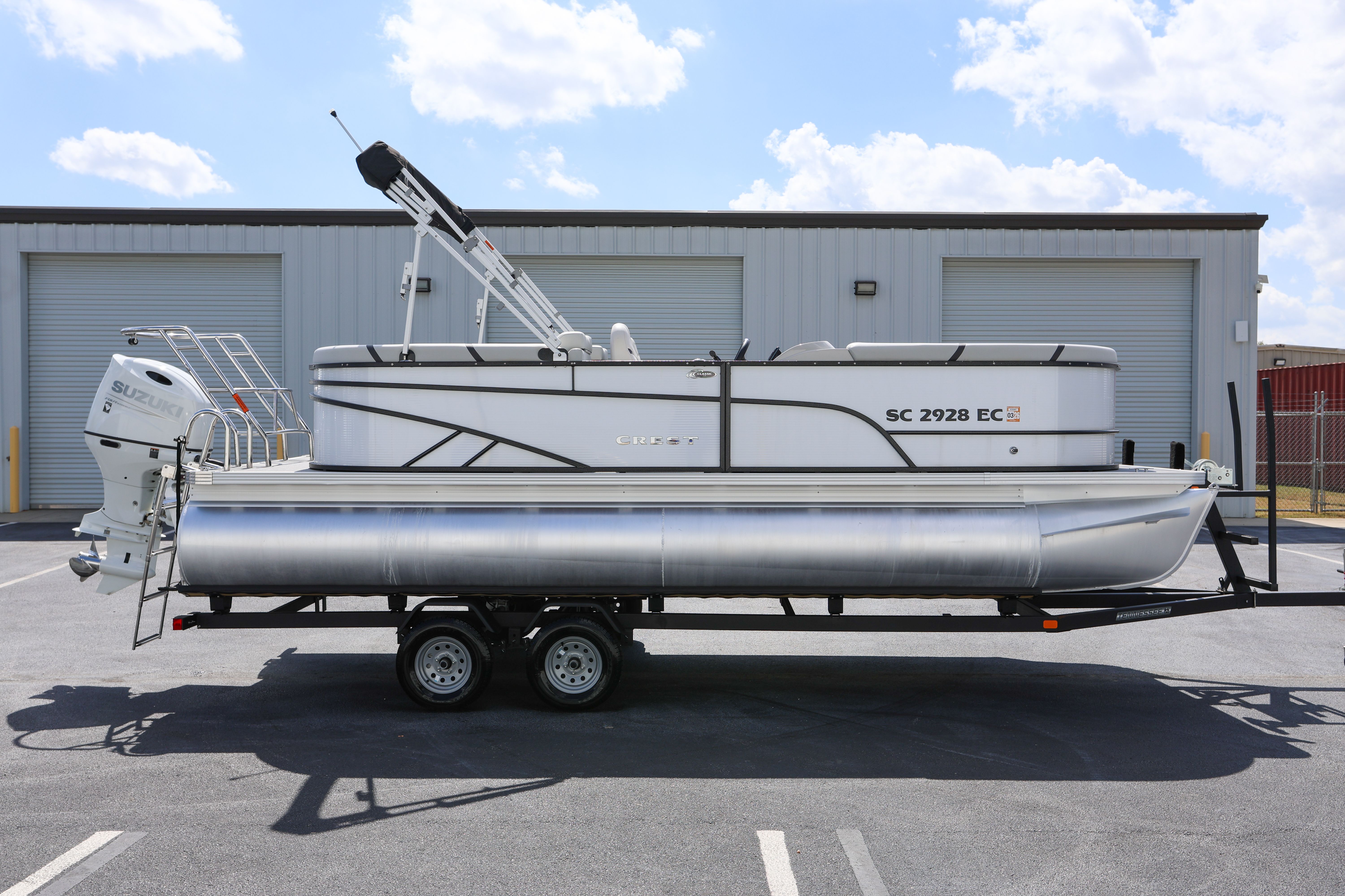 2023 Crest Classic LX 220 SLC CPT