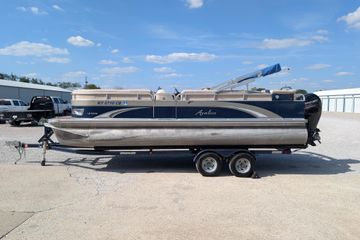 2014 Avalon LS - 23'