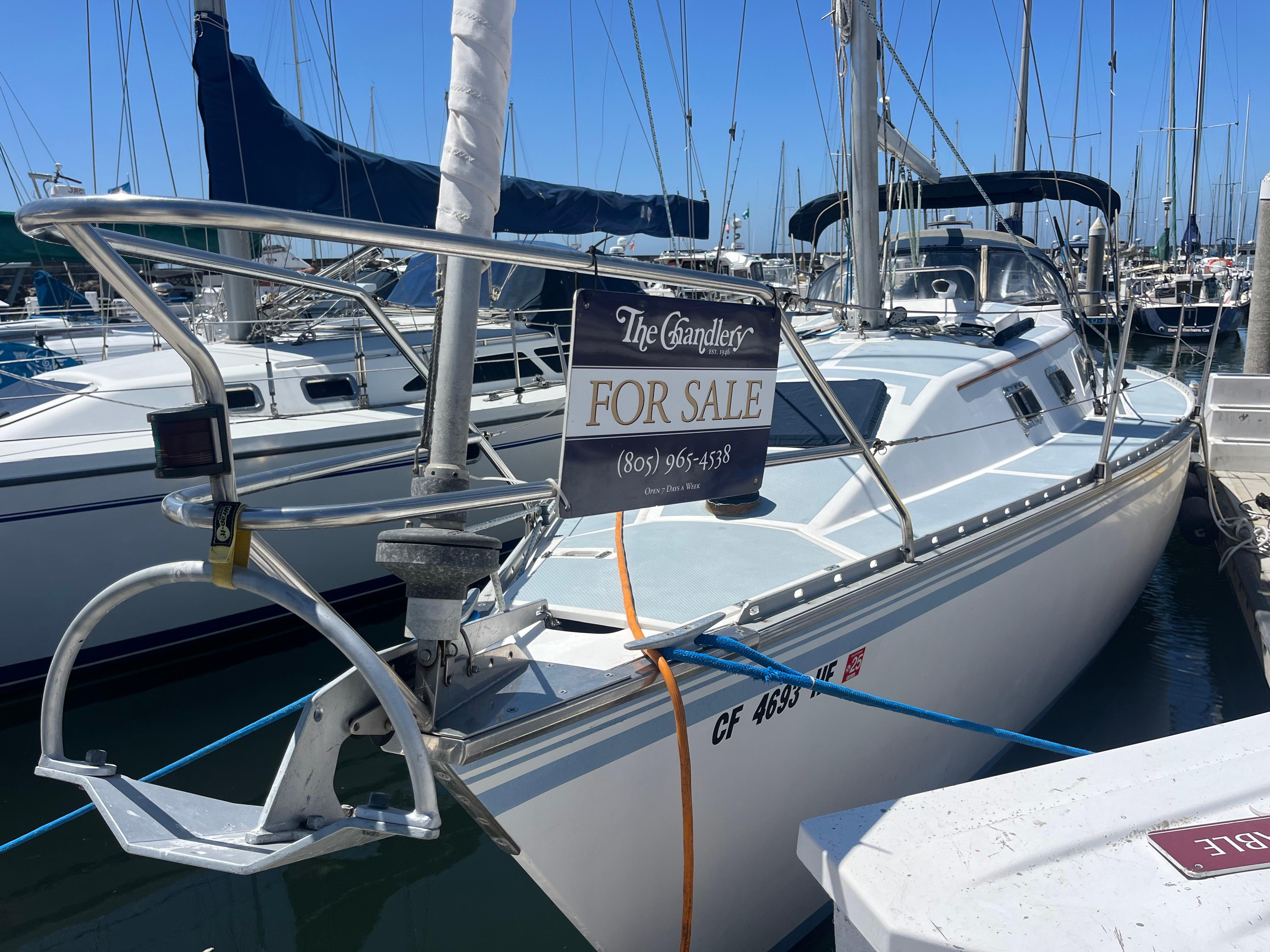 1984 Hunter 31