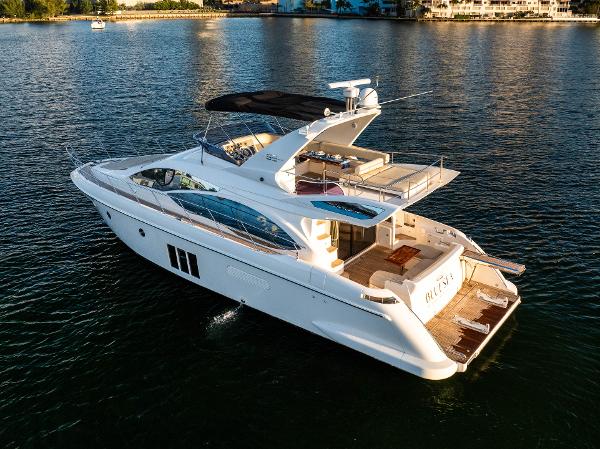 2012 Azimut 53