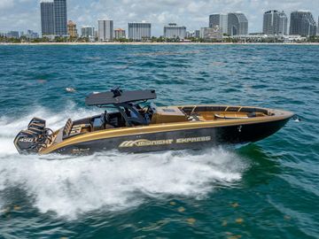 2023 Midnight Express 43 Open