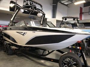 Tigé Z3 2024 Tigé Z3 boat in showroom, featuring sleek design and modern features.