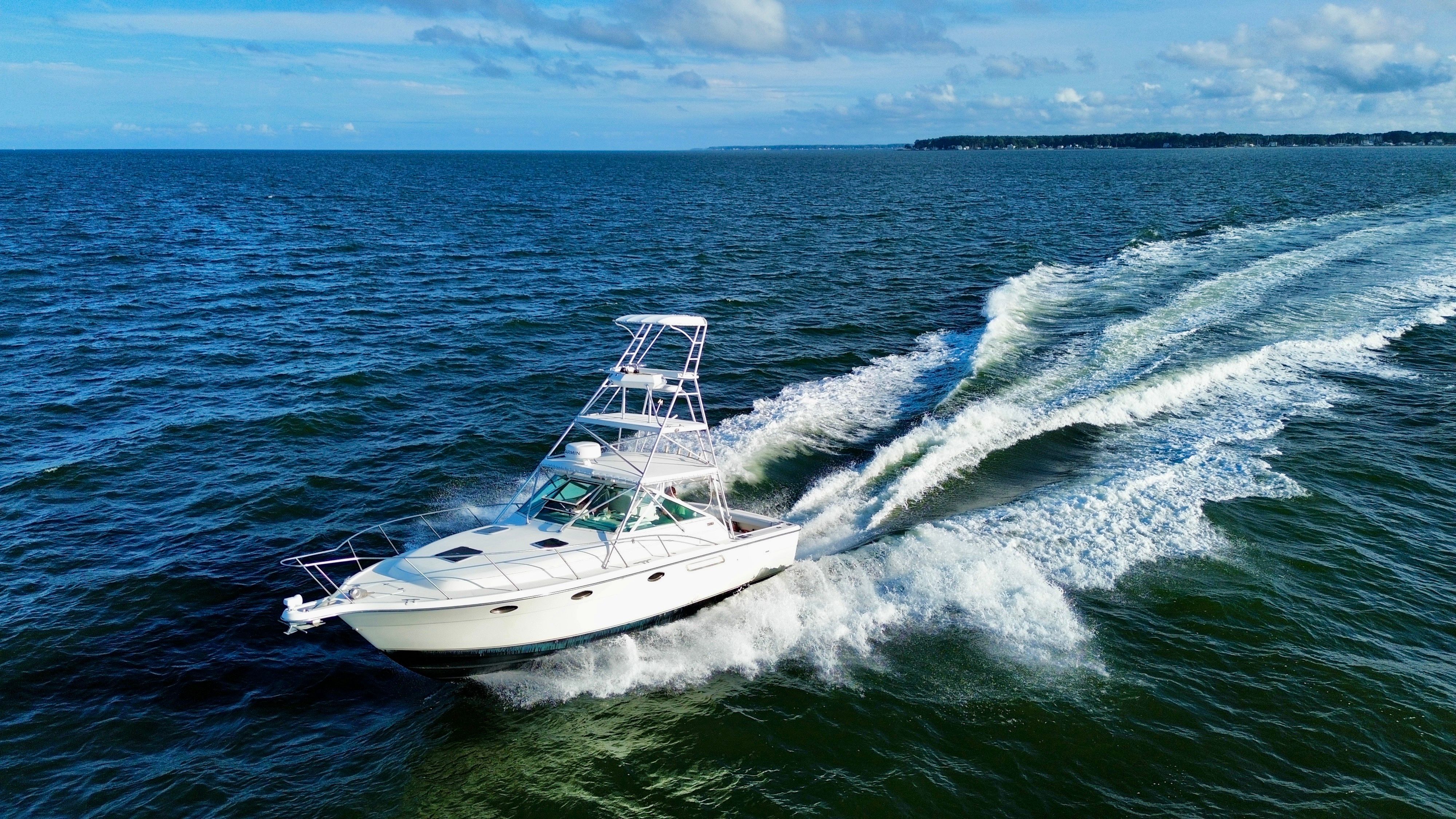 1993 Tiara Yachts 3100 Open