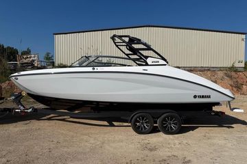 2026 Yamaha Boats 252S