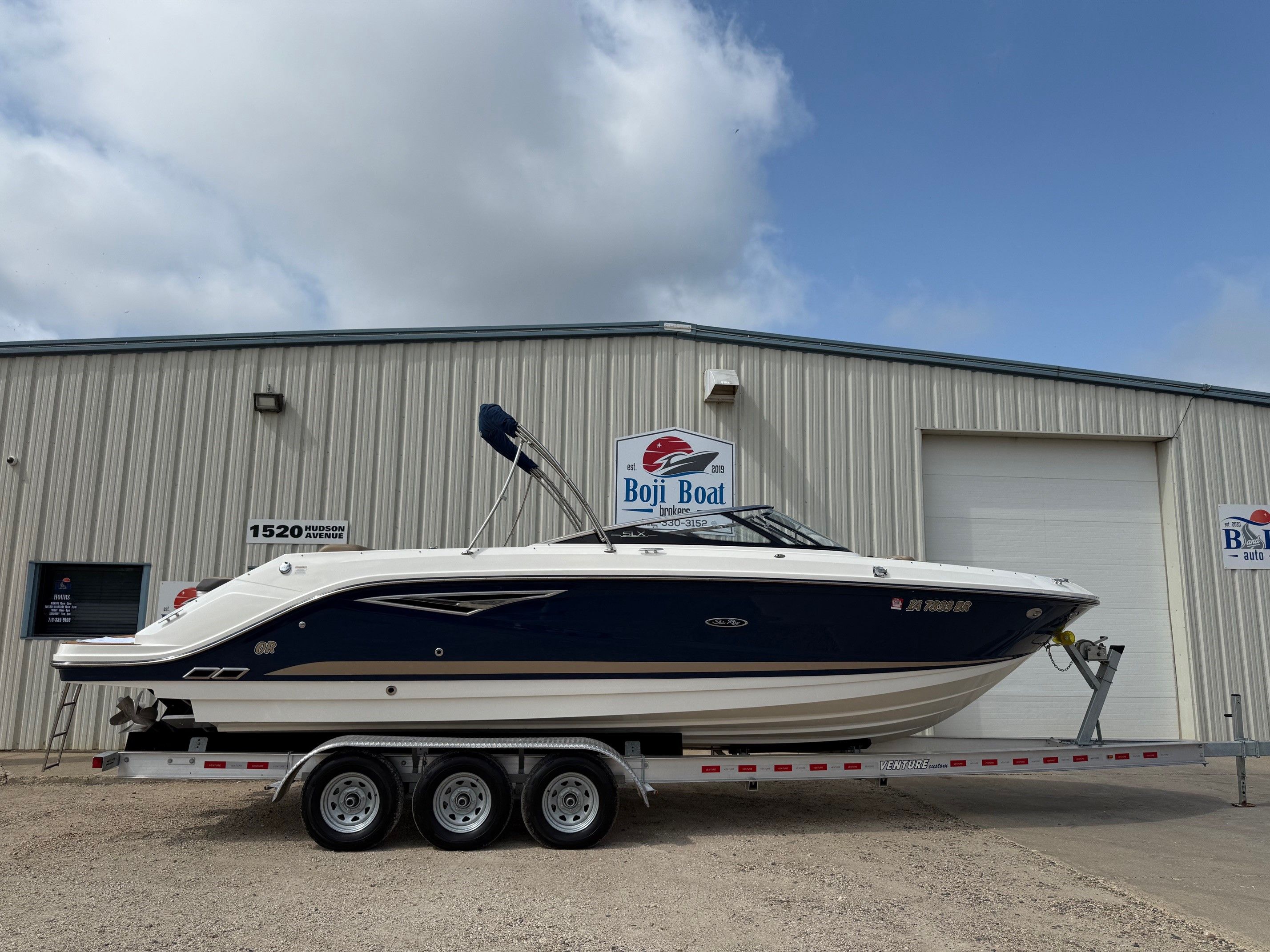 2017 Sea Ray SLX 280