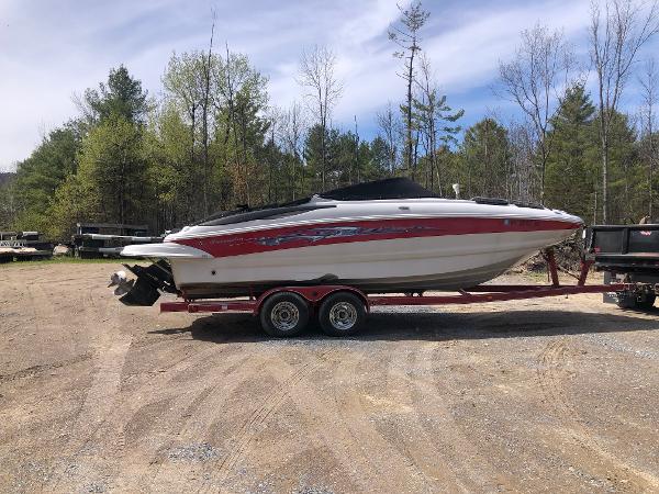 2007 Crownline 240 EX