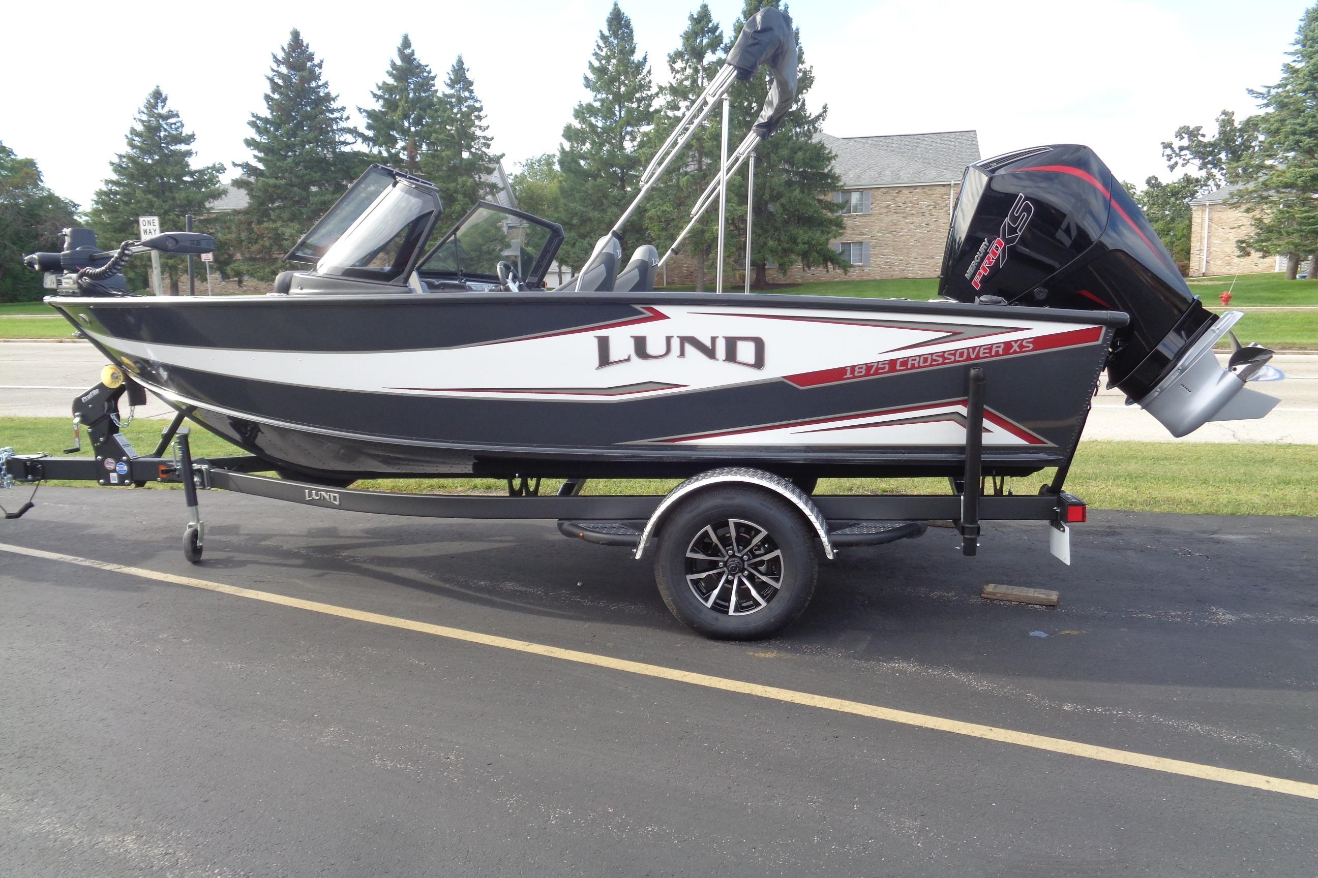 2026 Lund 1875 Crossover XS