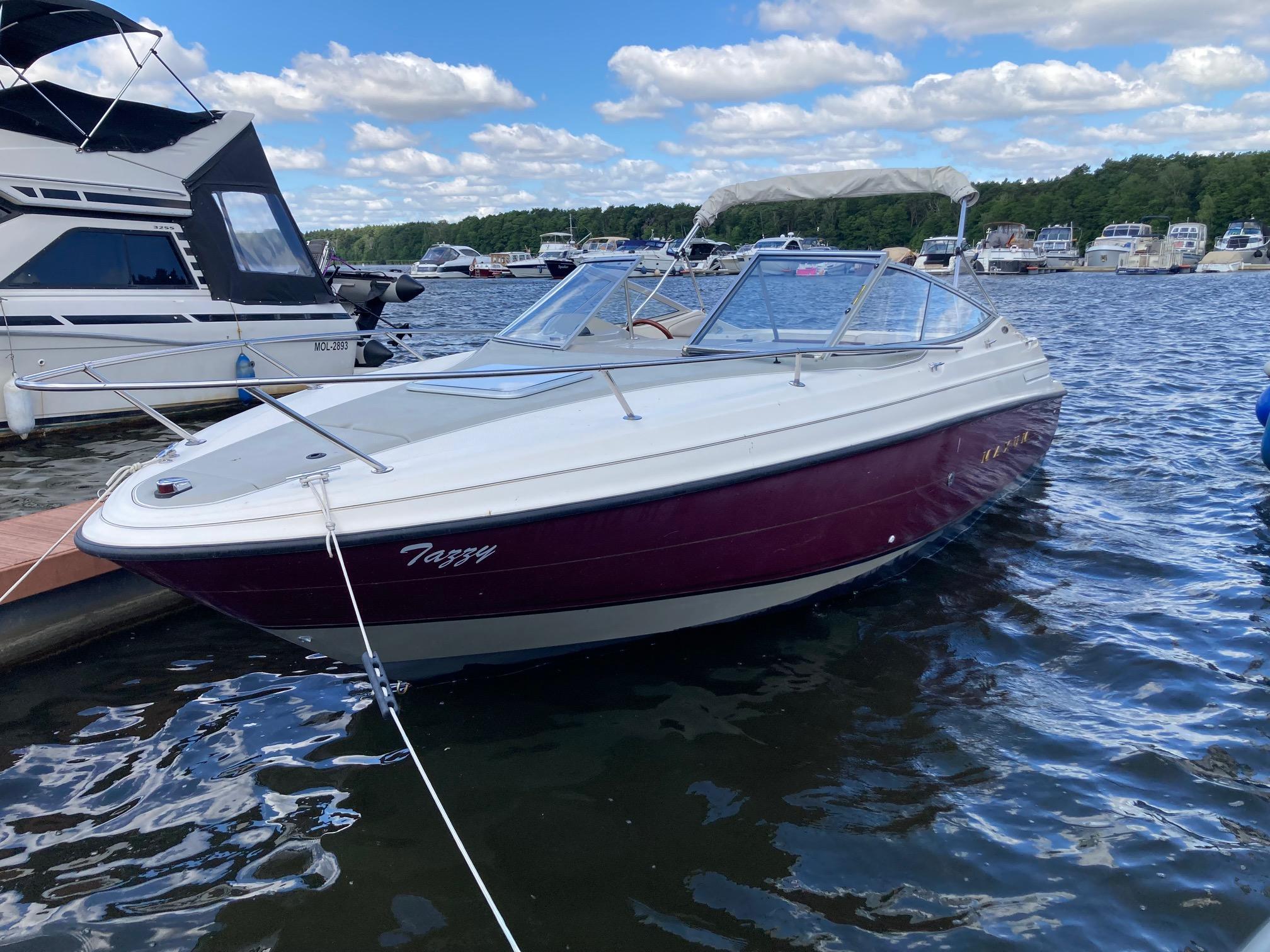 1997 Maxum 2300 SC